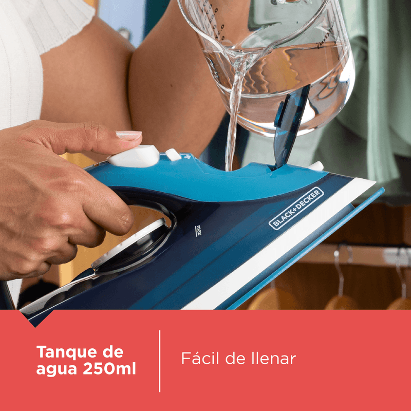 Plancha Black+Decker con cable retráctil - ICR004B-LA