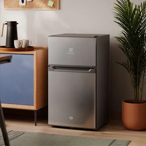 Mini Nevera Electrolux Congelador Superior Frost 83L Gris - ERT95S3C5AS
