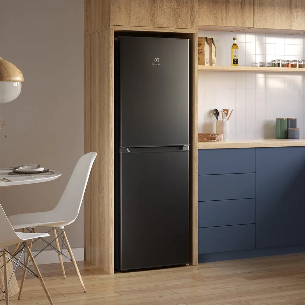 Nevera Electrolux Congelador Inferior 248L Inverter Negra - ERB25A3C5AB