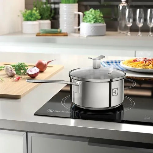 JUEGO OLLAS ELECTROLUX 9 PSZ INOX