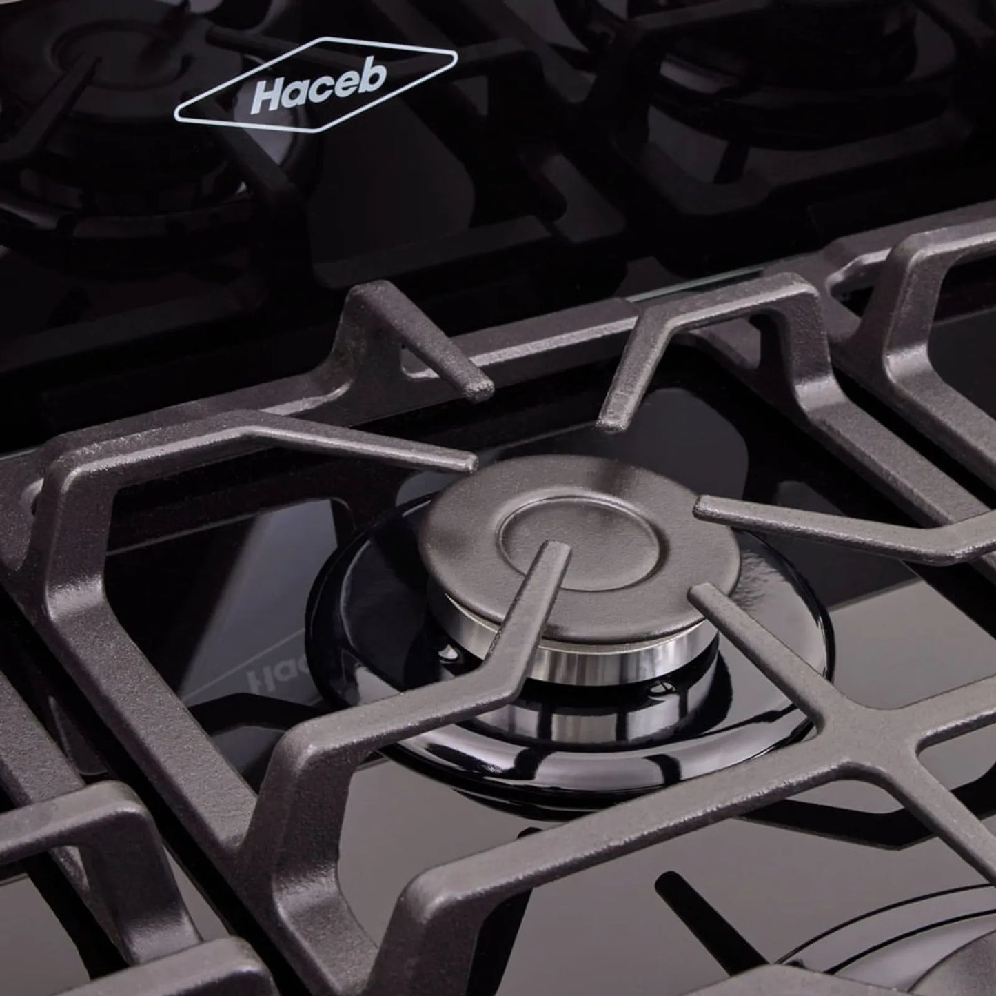 Estufa de piso en cristal Haceb de 76 cm gas propano negro- Logística Haceb