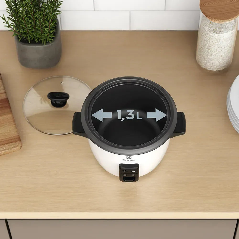 Olla Arrocera Electrolux 1.3 L Blanca - RCB50
